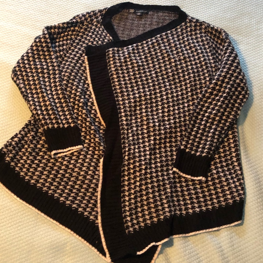 Houndstooth Cardigan